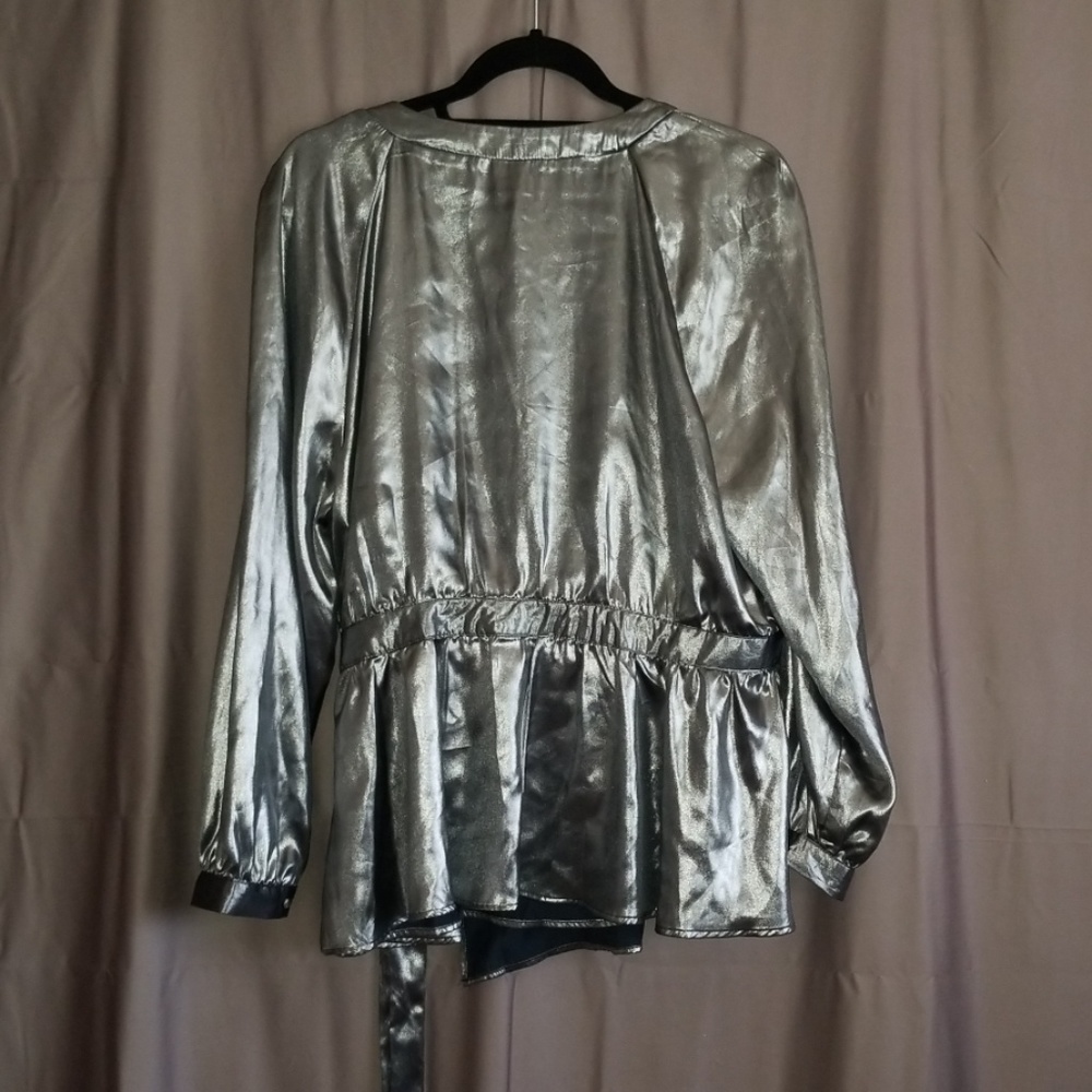 ⭕5/$25⭕New! WhoWhatWear Metallic Wrap Blouse - Picture 7 of 8